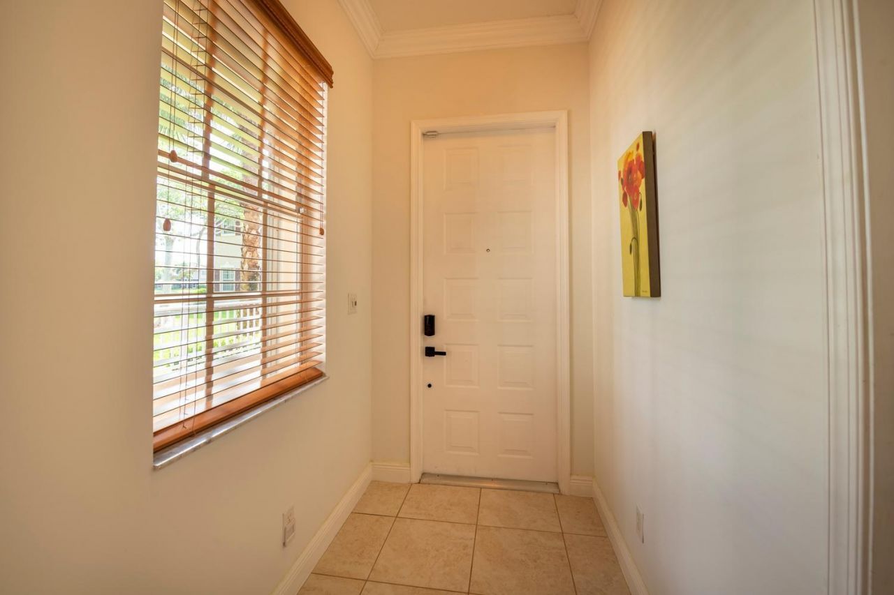 3501 Lakeside Drive, Davie, FL 33328 Photo