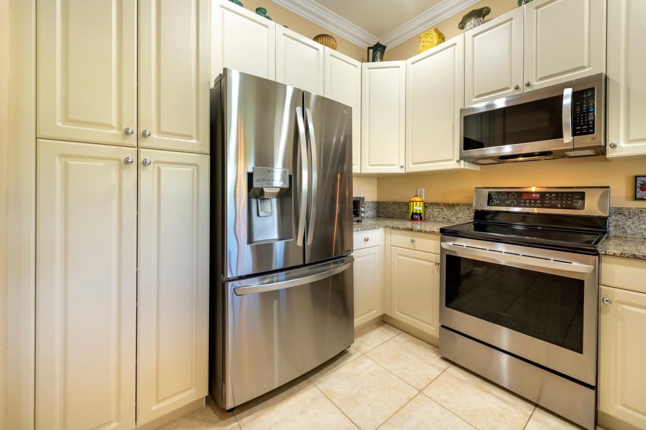 3501 Lakeside Drive, Davie, FL 33328 Photo