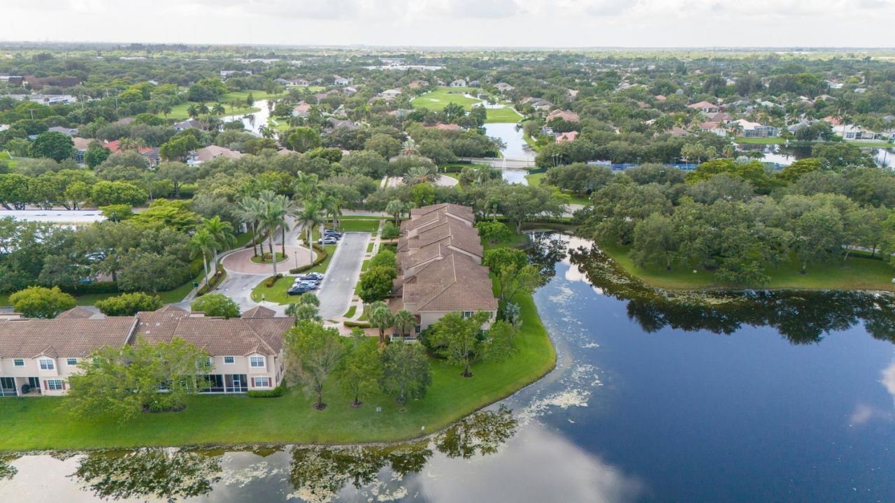 3501 Lakeside Drive, Davie, FL 33328 Photo