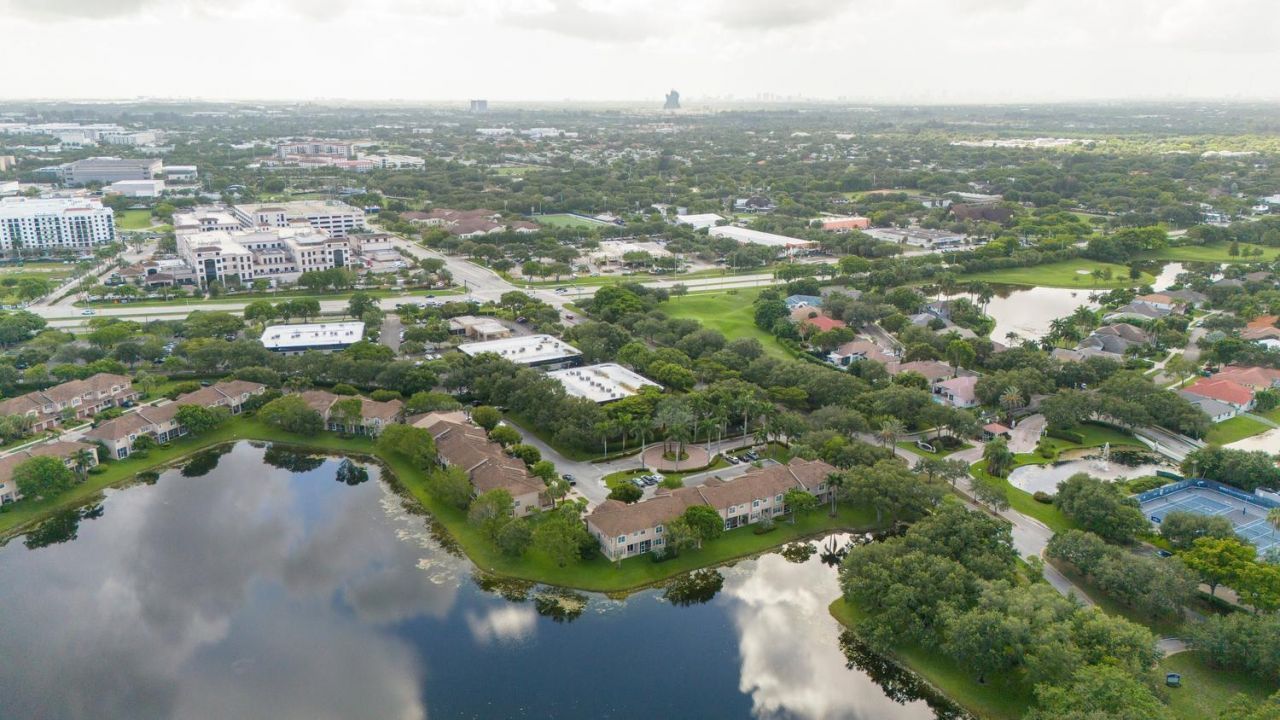 3501 Lakeside Drive, Davie, FL 33328 Photo