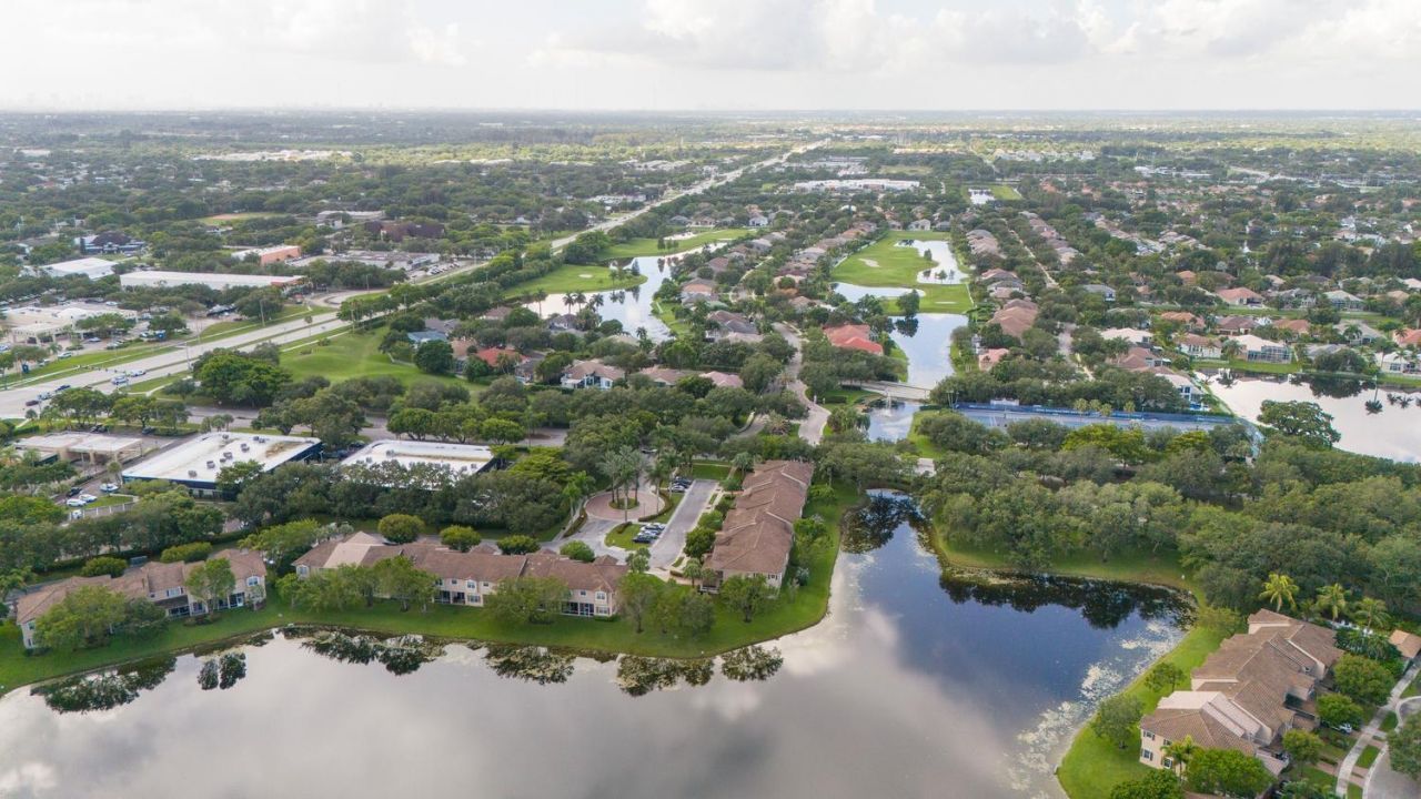3501 Lakeside Drive, Davie, FL 33328 Photo