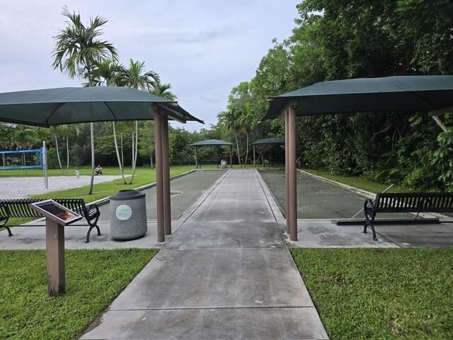 3800 Oaks Clubhouse Drive, Unit 112, Pompano Beach, FL 33069 Photo