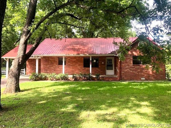 101 Park Drive , Madill, OK 73446