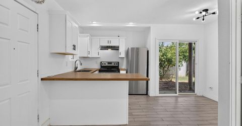 3732 38th St, Sacramento, CA 95820 Photo