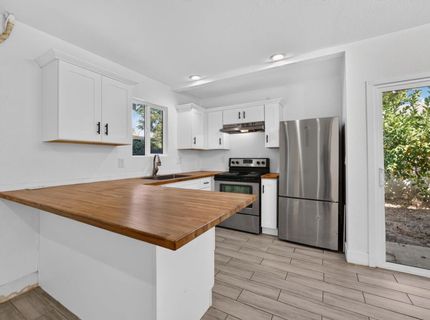 3732 38th St, Sacramento, CA 95820 Photo