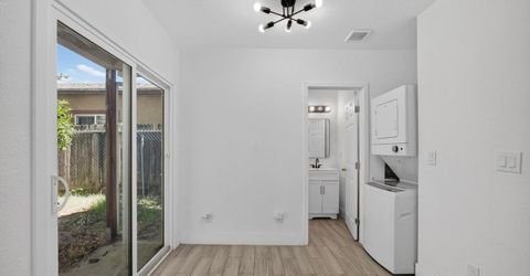 3732 38th St, Sacramento, CA 95820 Photo
