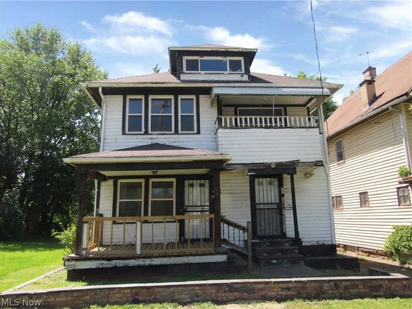 742 Linn Drive , Cleveland, OH 44108
