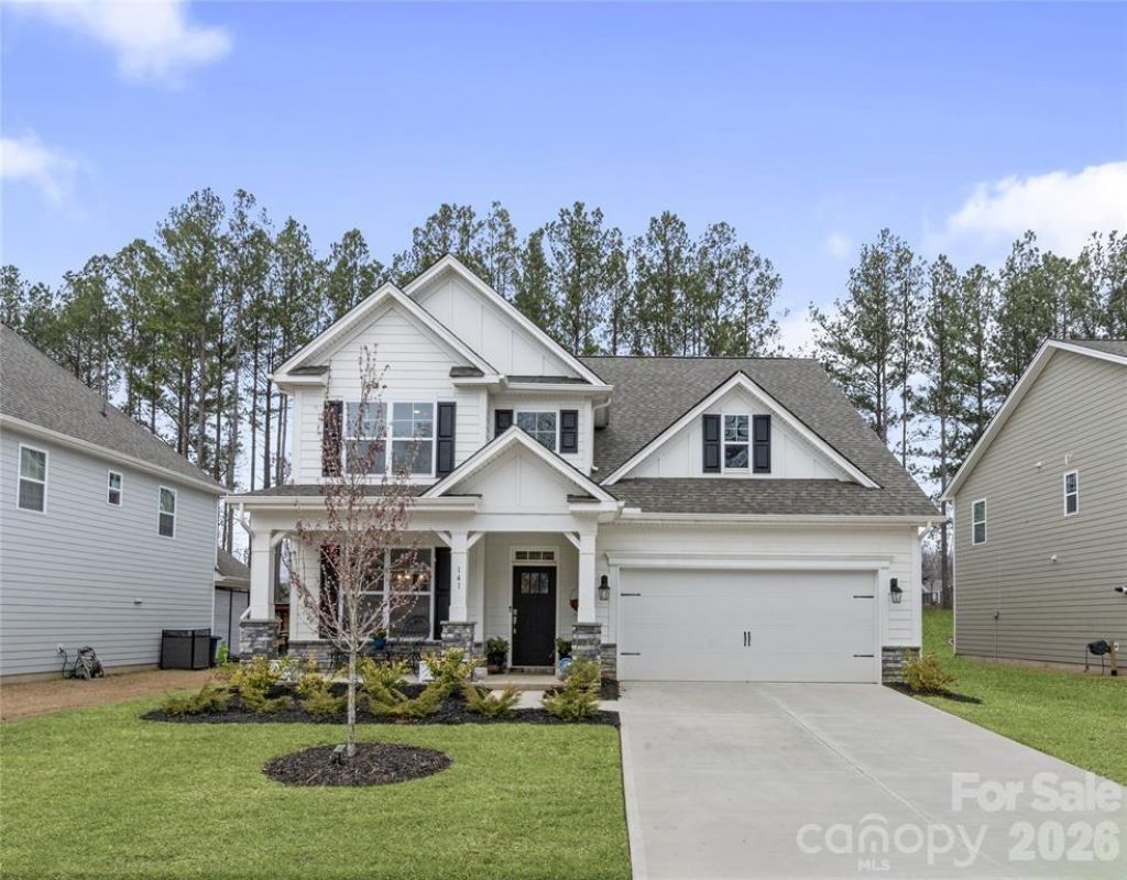 141 Rhuidean Court , Troutman, NC 28166 Main Photo
