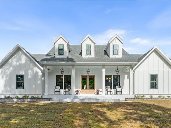 17104 SW 11TH COURT , NEWBERRY, FL 32669