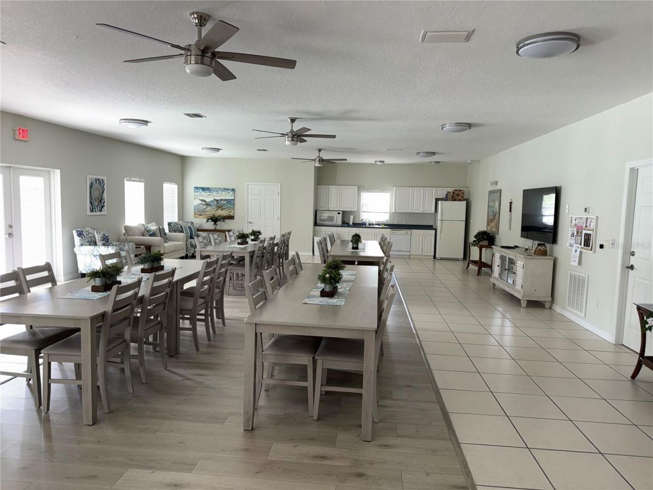 7060 Strand Circle, Unit 7060, Bradenton, FL 34203 Photo