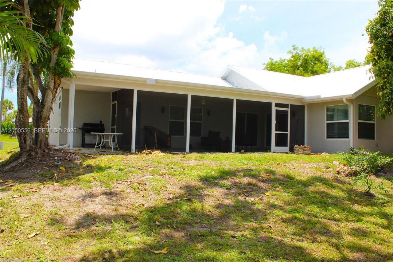 6617 Idlewild Street , Fort Myers, FL 33966 Photo