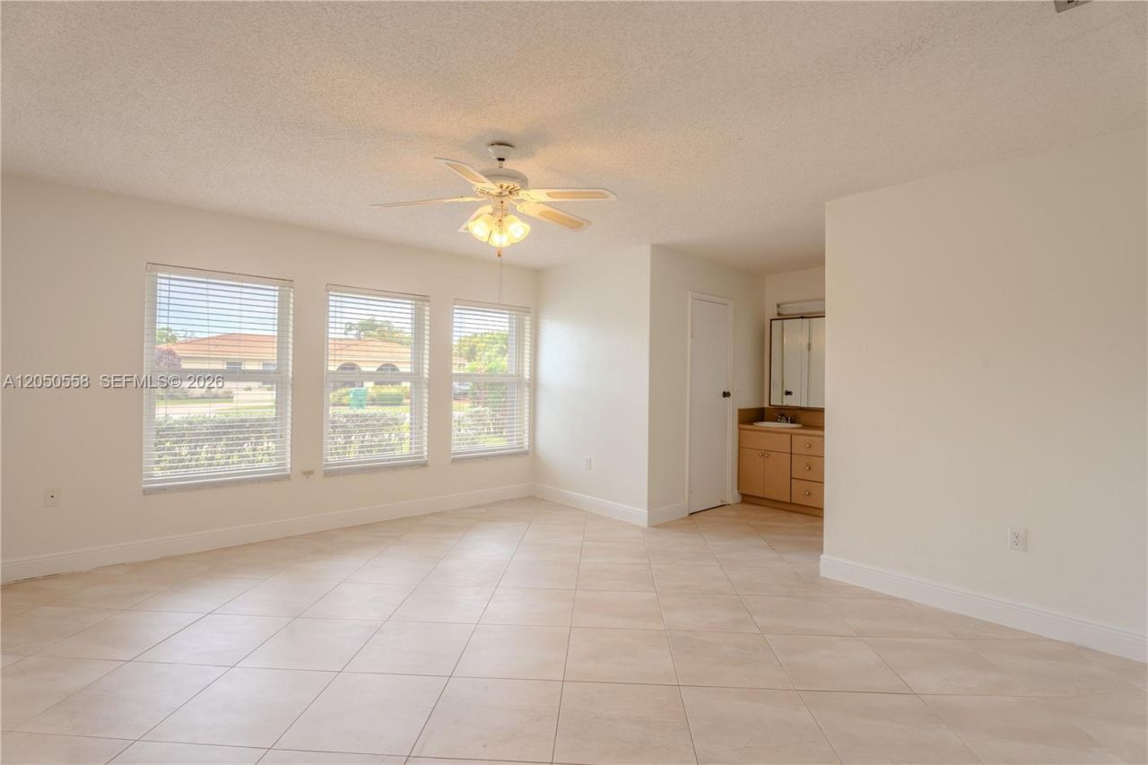 2431 SW 124th Ave, Miami, FL 33175 Photo