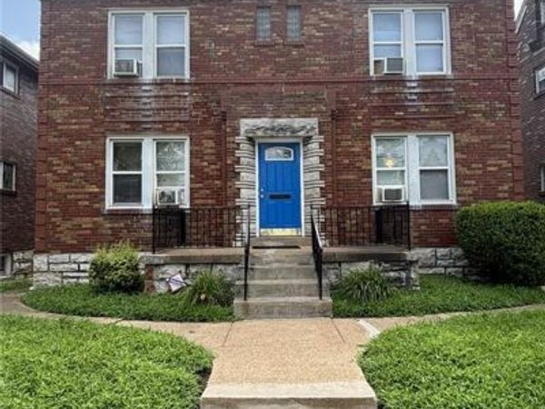8814 Riverview Boulevard, St Louis, MO 63147