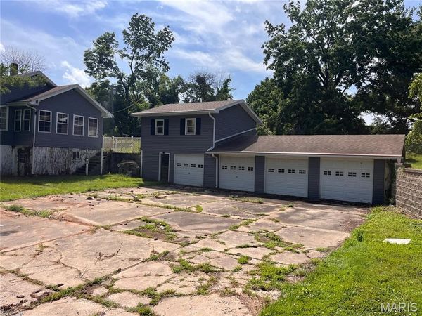 407 Arnotti Lane , Collinsville, IL 62234