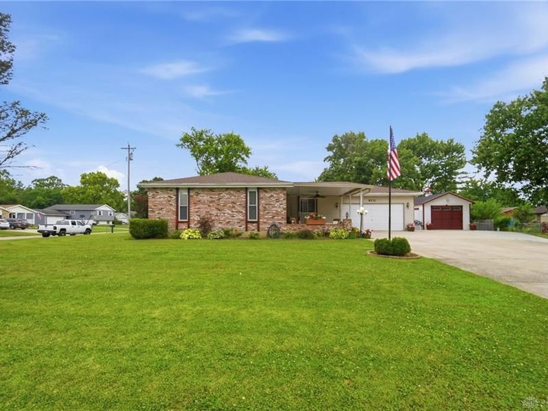 8531 Cheshire Court, Franklin Township, OH 45005 Photo 3