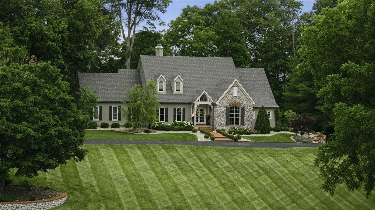 877 Rivergreen Lane, Bowling Green, KY 42103 Main Photo