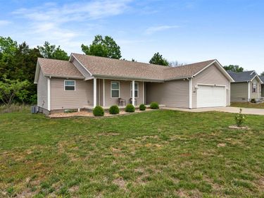 433 Lansing Way, Bowling Green, KY 42101