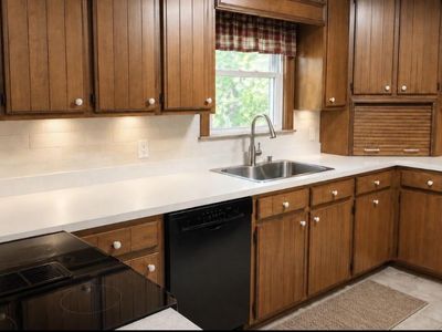 408 Sikes Road, Saint Matthews, SC 29135