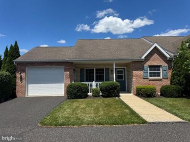27 LUDWIG LANE, POTTSTOWN, PA 19464