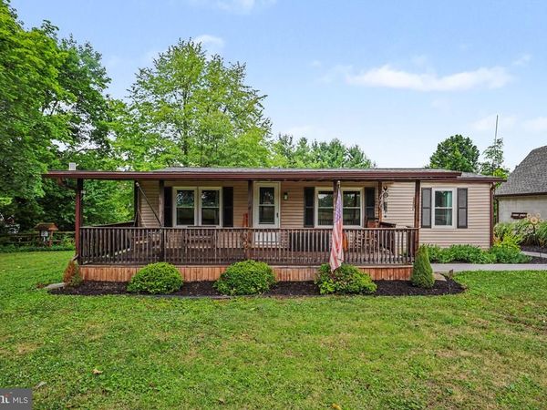 49 PICKETT ROAD, DOVER, PA 17315
