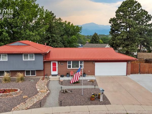 2110 Greenwich Circle, Colorado Springs, CO 80909