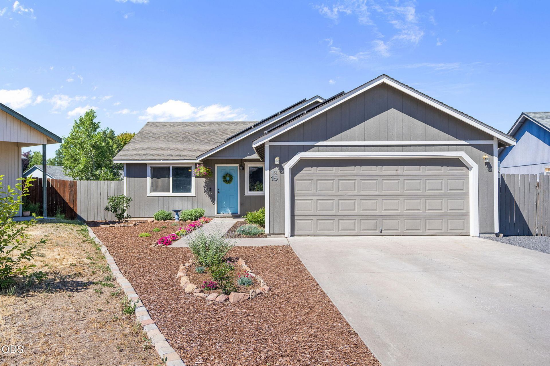 1215 SW 32nd Court, Redmond, OR 97756 Main Photo