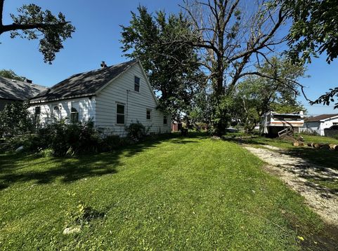 Main Photo