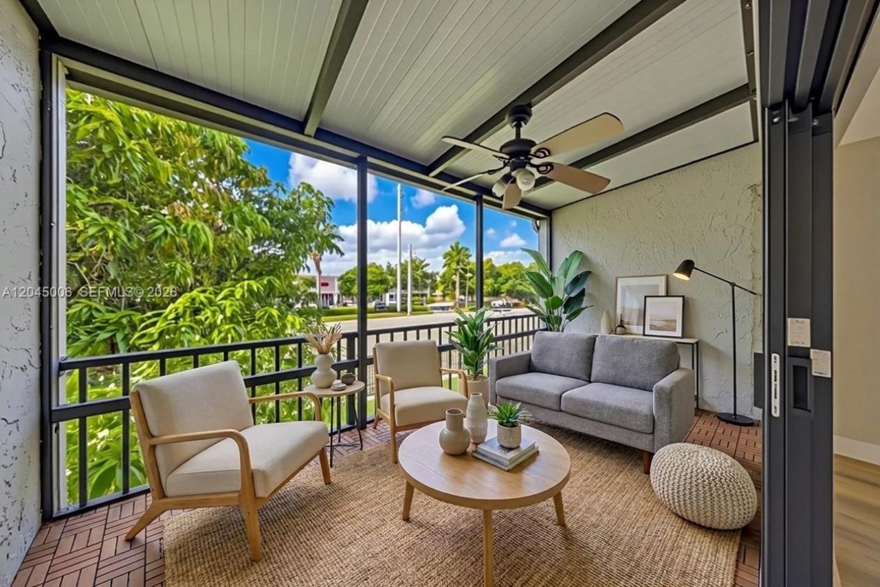 20 NW 87th Ave , Unit A208, Miami, FL 33172 Photo