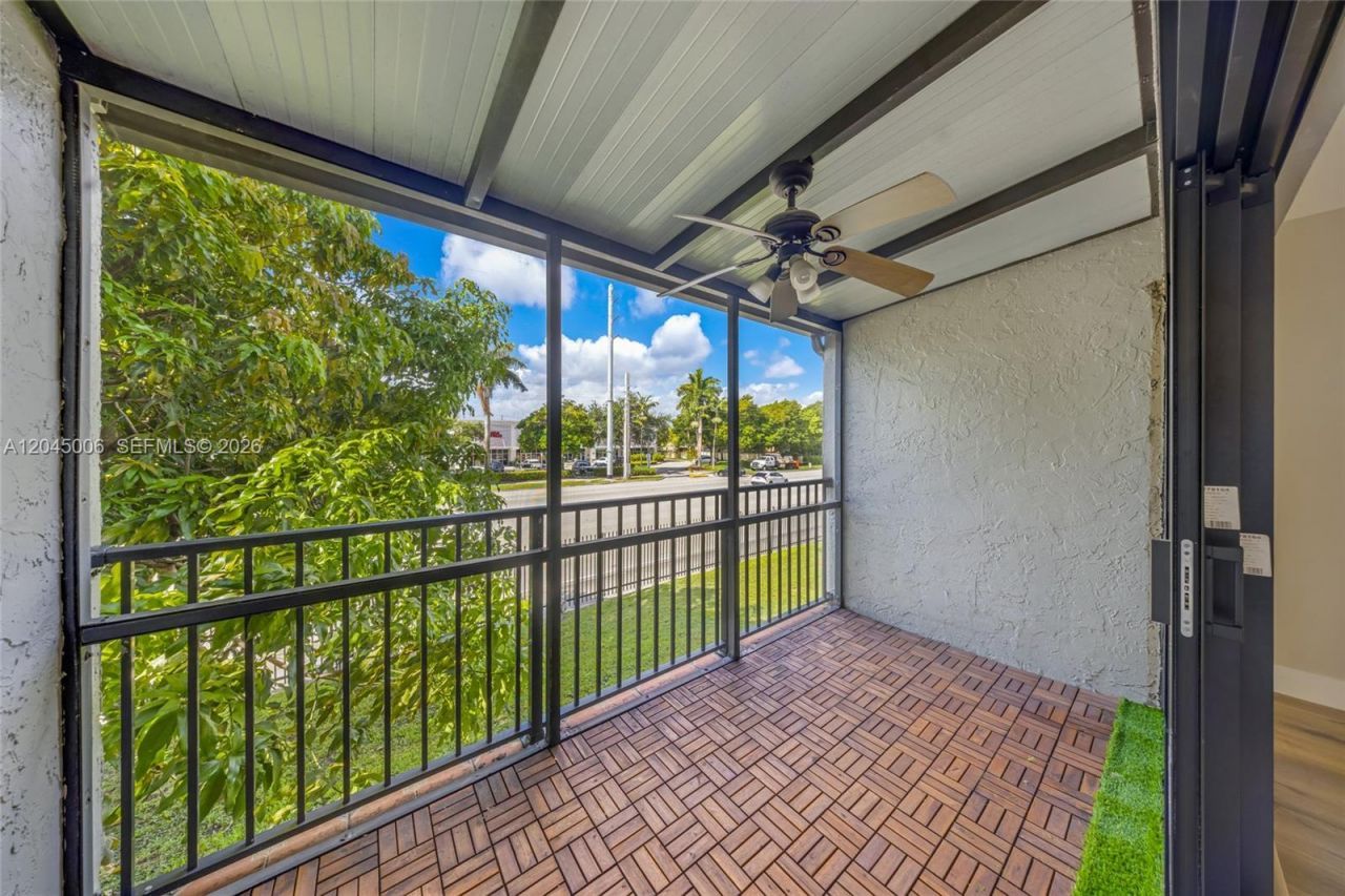 20 NW 87th Ave , Unit A208, Miami, FL 33172 Photo