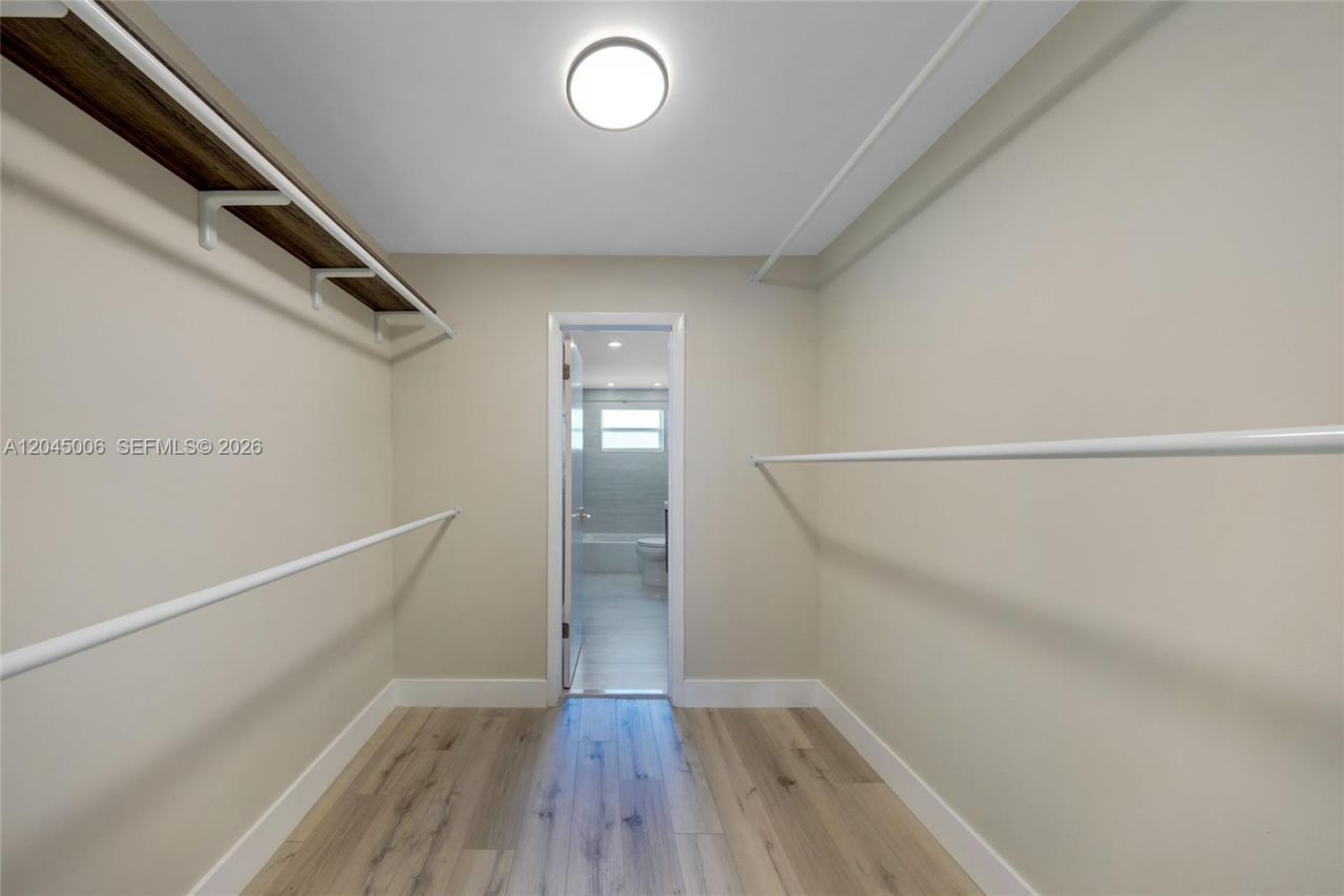 20 NW 87th Ave , Unit A208, Miami, FL 33172 Photo
