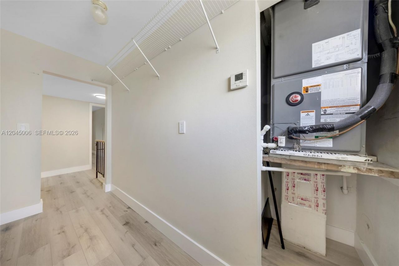 20 NW 87th Ave , Unit A208, Miami, FL 33172 Photo