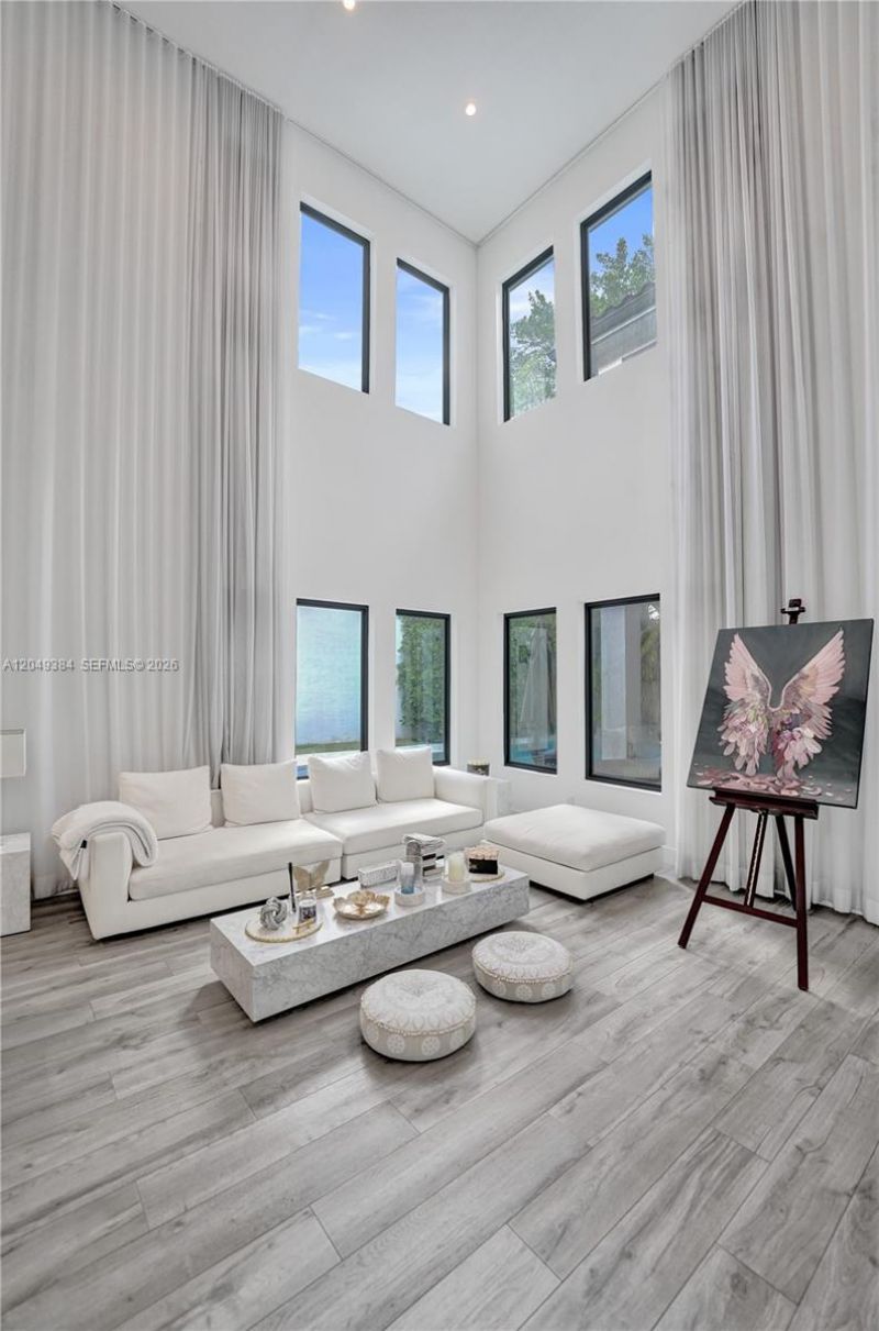 5742 E Brookfield Cir E , Hollywood, FL 33312 Photo
