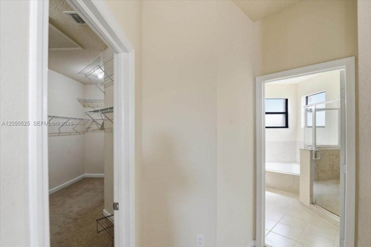 24107 SW 114th Ct, Homestead, FL 33032 Photo