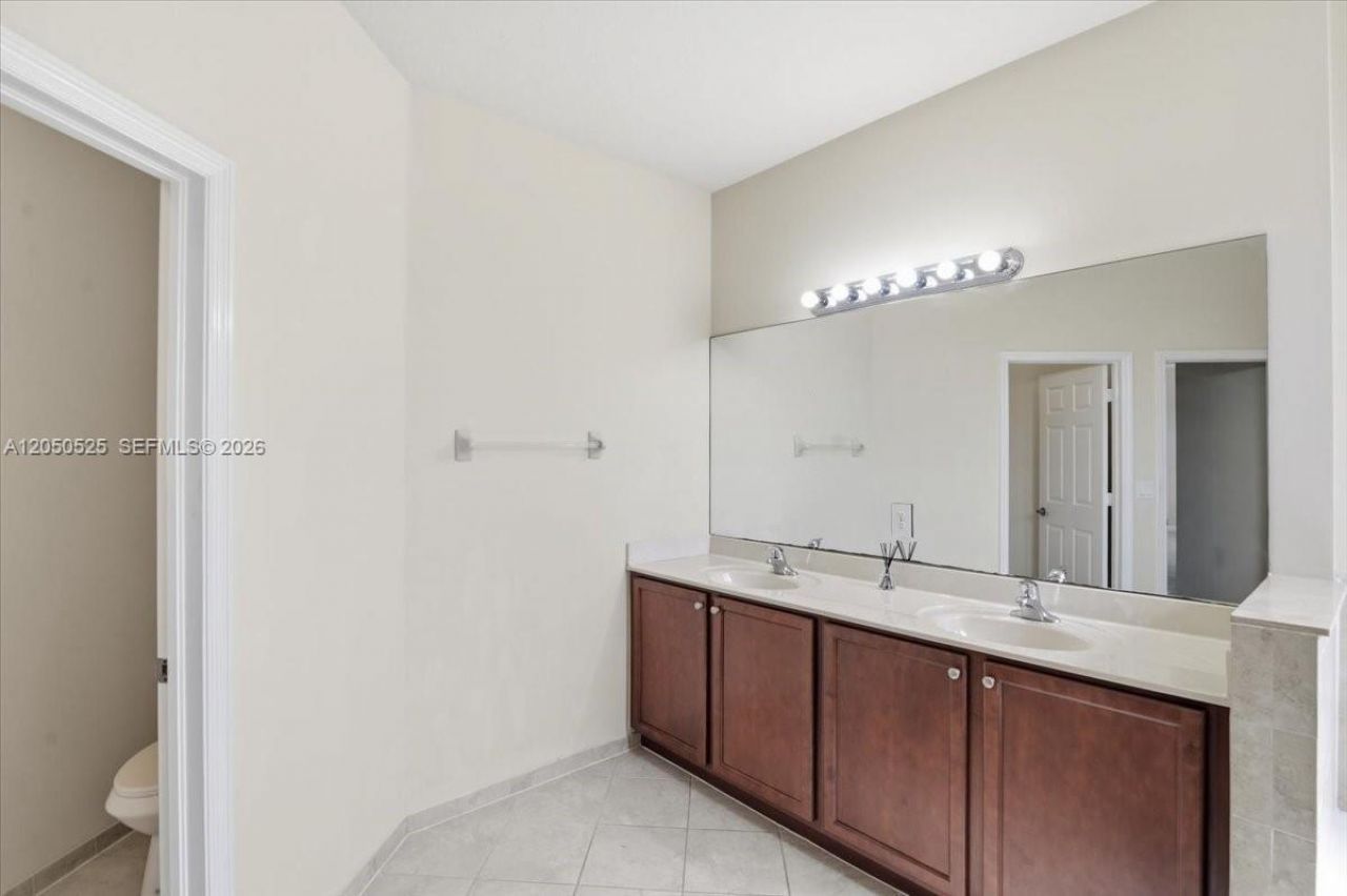 24107 SW 114th Ct, Homestead, FL 33032 Photo