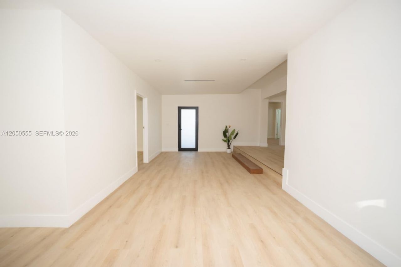 15411 NE 10th Ave , North Miami Beach, FL 33162 Photo