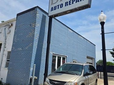 1018 W 9 Mile Road, Ferndale, MI 48220