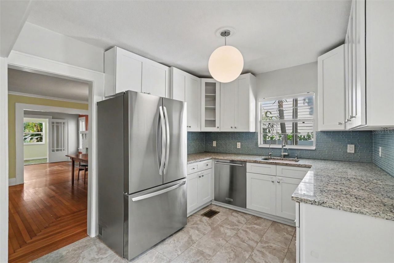 857 21st Avenue N, Saint Petersburg, FL 33704 Photo