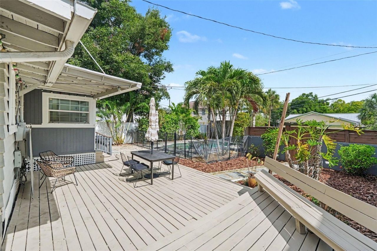 857 21st Avenue N, Saint Petersburg, FL 33704 Photo