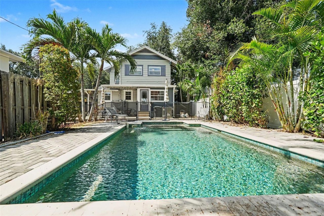857 21st Avenue N, Saint Petersburg, FL 33704 Photo