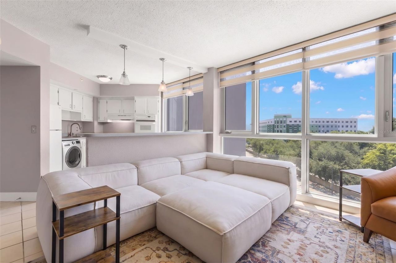 470 3rd Street S, Unit 515, Saint Petersburg, FL 33701 Photo