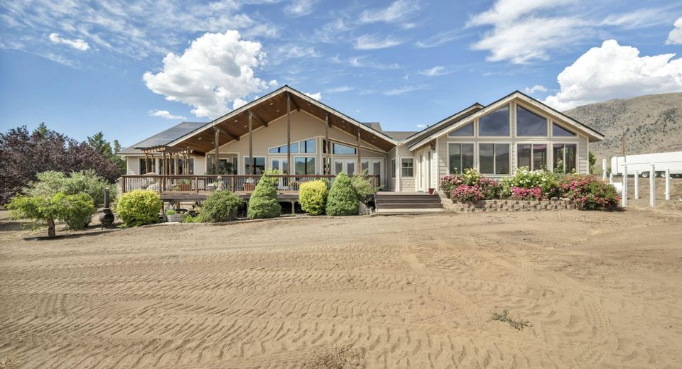 1980 Larson Lane, Coleville, CA 96107 Photo