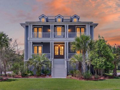 2721 Oak Manor Drive, Mount Pleasant, SC 29466