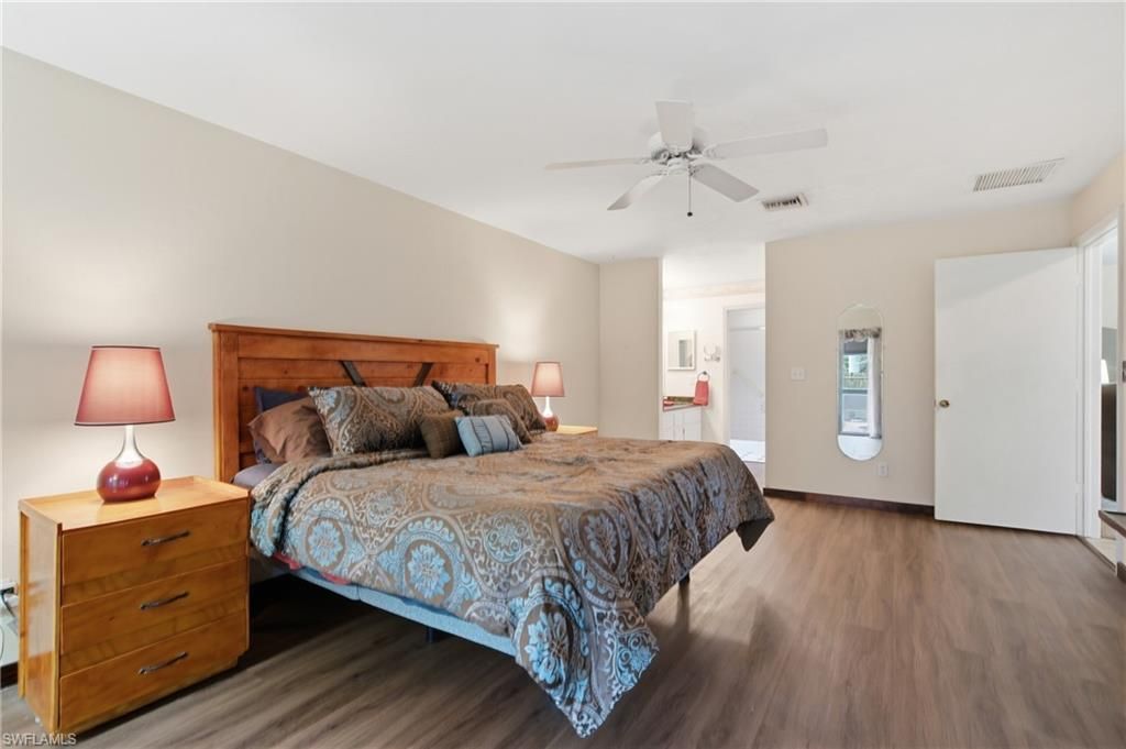 2378 River Reach Dr, Naples, FL 34104 Photo