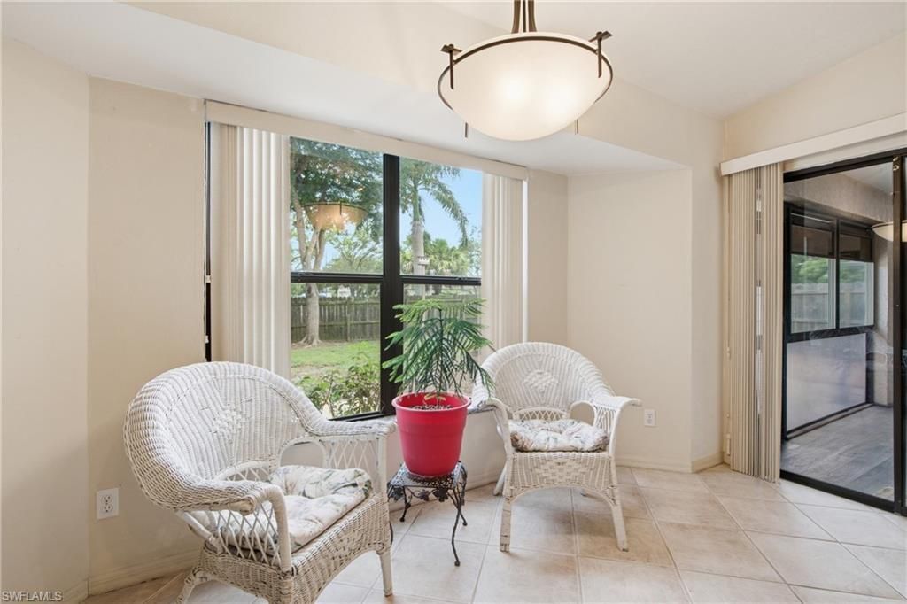2378 River Reach Dr, Naples, FL 34104 Photo