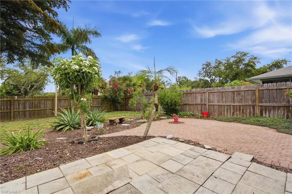 2378 River Reach Dr, Naples, FL 34104 Photo
