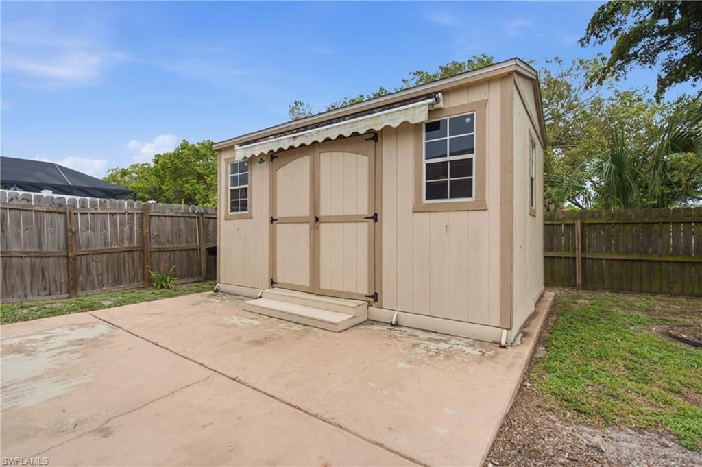 2378 River Reach Dr, Naples, FL 34104 Photo