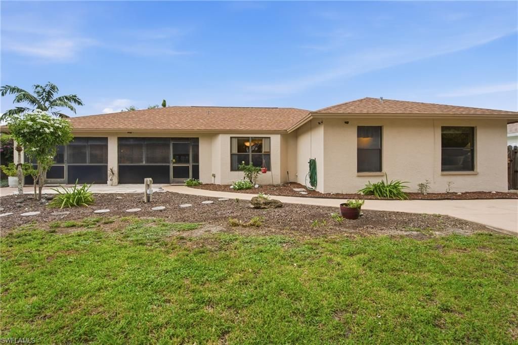 2378 River Reach Dr, Naples, FL 34104 Photo