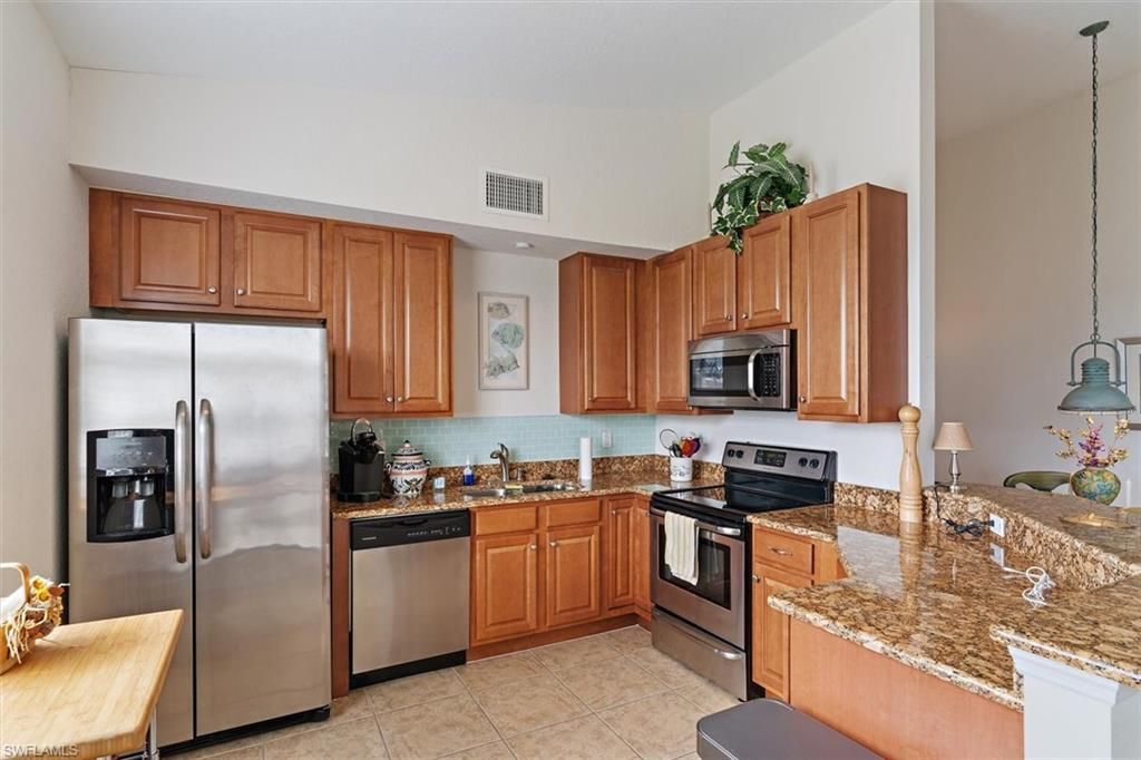 17110 Terraverde Cir , Unit 2415, Fort Myers, FL 33908 Photo