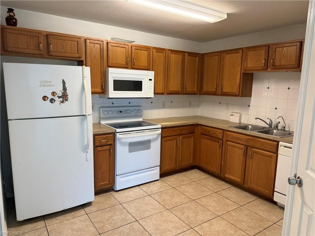 4400-4402 29th St Sw, Lehigh Acres, FL 33973 Photo