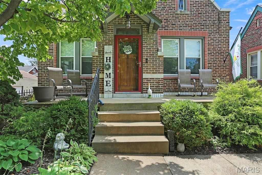 4054 Alma Avenue, Saint Louis, MO 63116 Main Photo